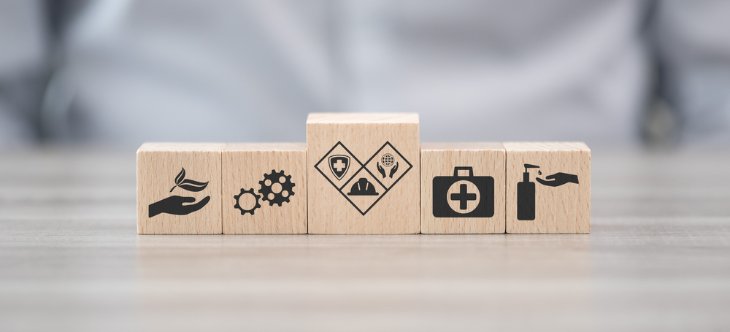 Wooden block with whs images