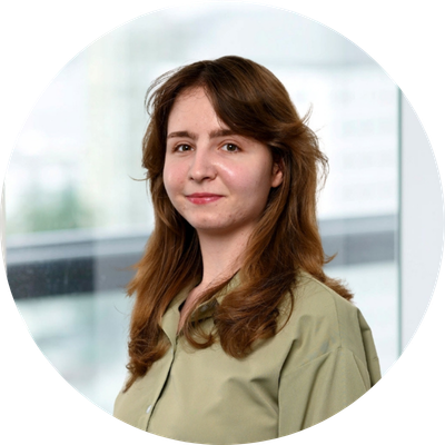 Professional headshot of Lara Trenchev