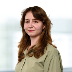 Professional headshot of Lara Trenchev